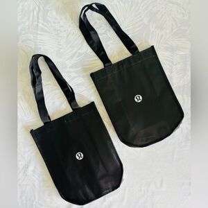 🍋 2 LULULEMON Shopping Totes W